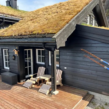 Fjellro Pa Bortelid - Naer Turstier Og Badevann Tjaldal